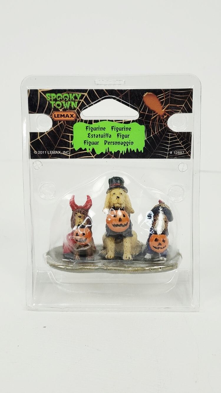 Lemax Spooky Town Trick Or Dog Treats Halloween Village Figurine 12887